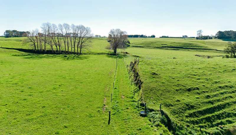 319 Waiau Road, Onaero