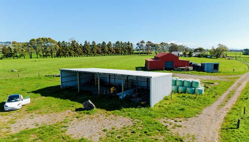 319 Waiau Road, Onaero