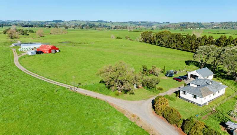 319 Waiau Road, Onaero