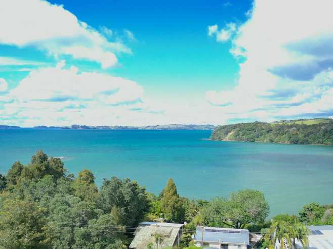 27 Clinton Road, Tawharanui Peninsula