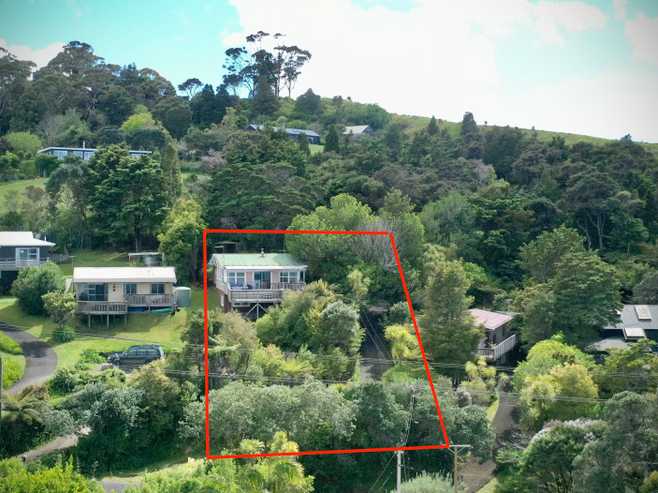 27 Clinton Road, Tawharanui Peninsula