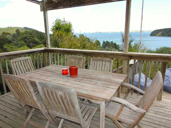 27 Clinton Road, Tawharanui Peninsula