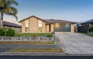 14 Omega Place, Coastlands