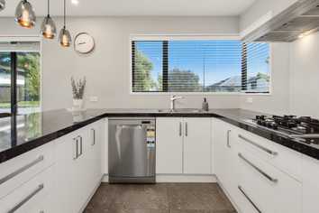 38 Ridgeway Avenue, ROLLESTON
