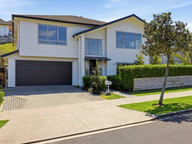 100 Godfrey Drive, Millwater