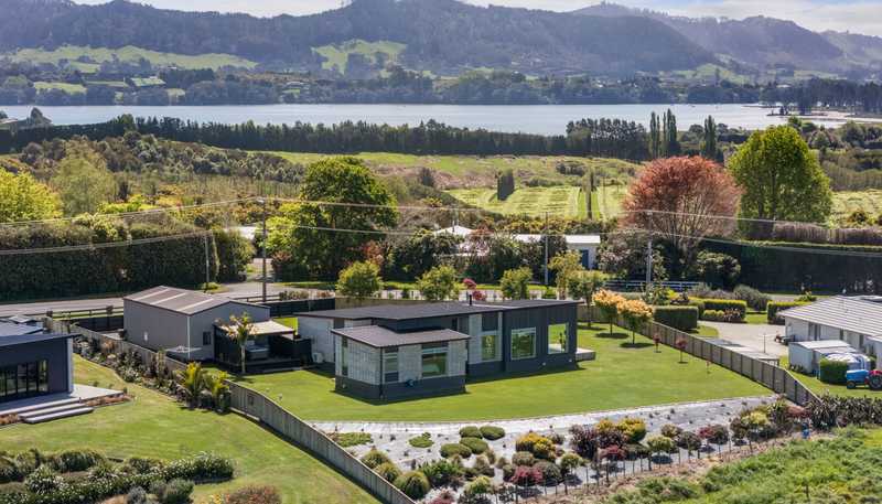 192E Ongare Point Road, Katikati
