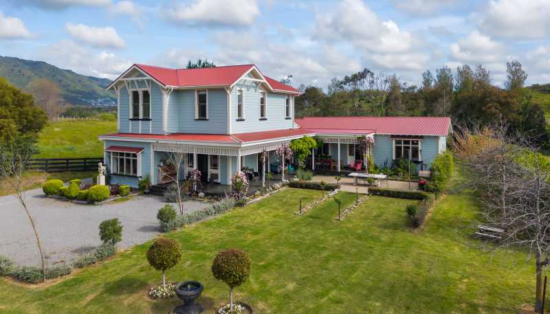 155 Peka Peka Road, Peka Peka