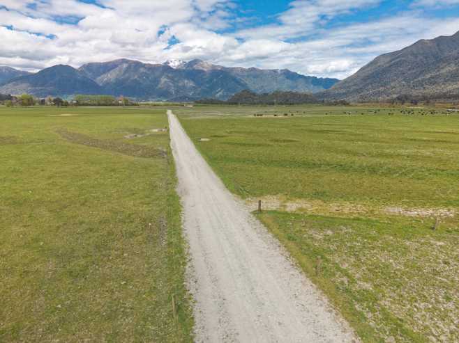 650 Lake Brunner Road, Moana