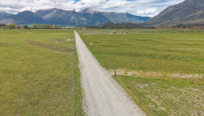 785 Lake Brunner Road, Moana
