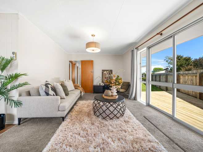 31 Cologne Street, Martinborough