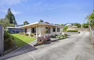 96 Whitby Road, Wakefield