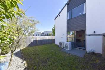 21/15 Bunyan Street, Waltham