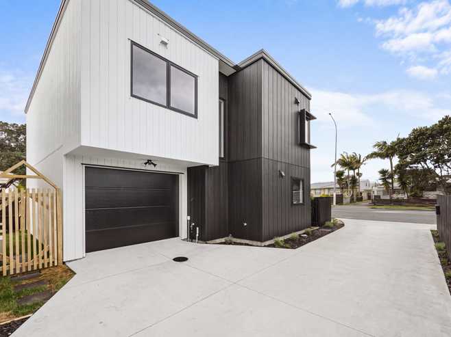 55 McKenzie Road, Mangere Bridge