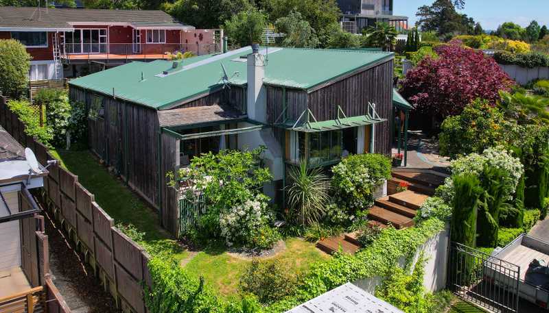 134 Lake Crescent, Hamilton Lake