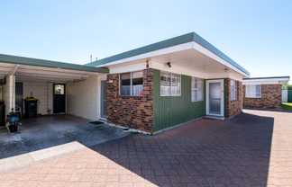 B/5 Carnot Street , Glenholme