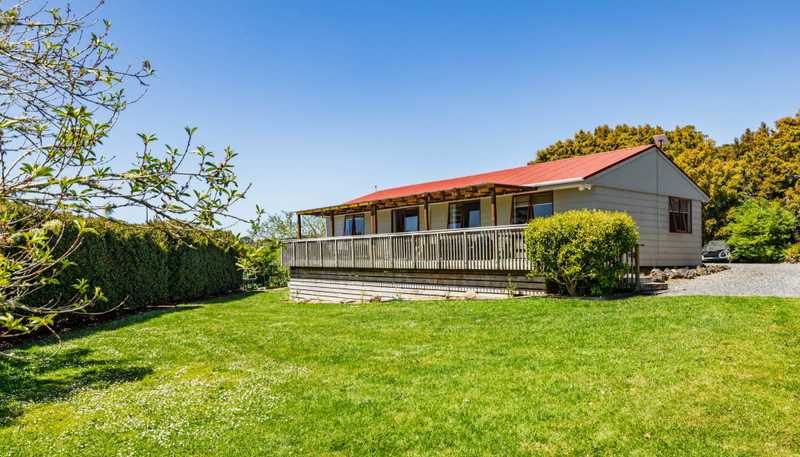 6377 State Highway 1, Pakaraka