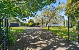 60 Kennedy Road, Pyes Pa