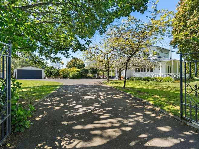 60 Kennedy Road, Pyes Pa