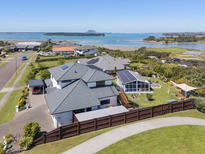 26 Holyoake Terrace, Omokoroa