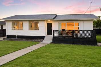 8 Marion Place, Deanwell