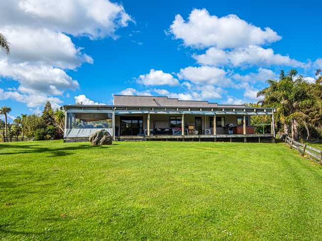 64 Ngunguru Ford Road, Kiripaka