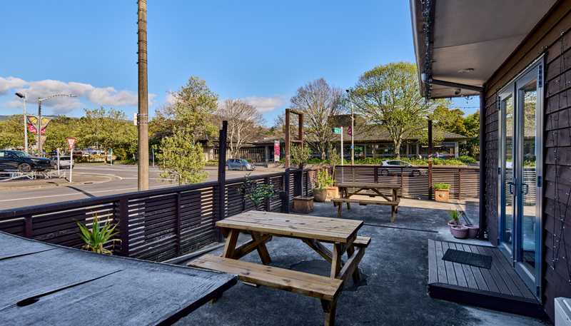 851-857 Fergusson Drive, Upper Hutt