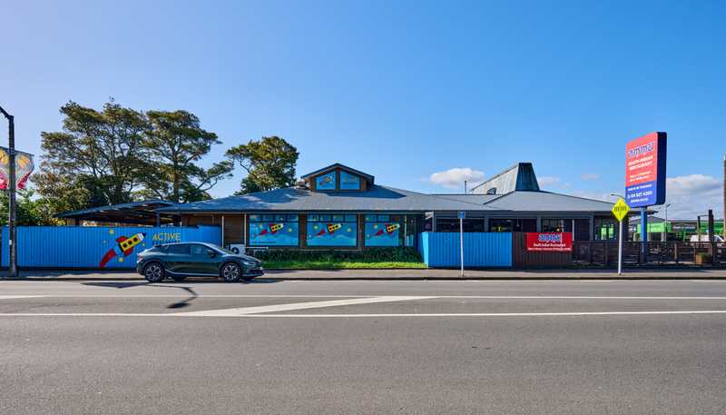 851-857 Fergusson Drive, Upper Hutt