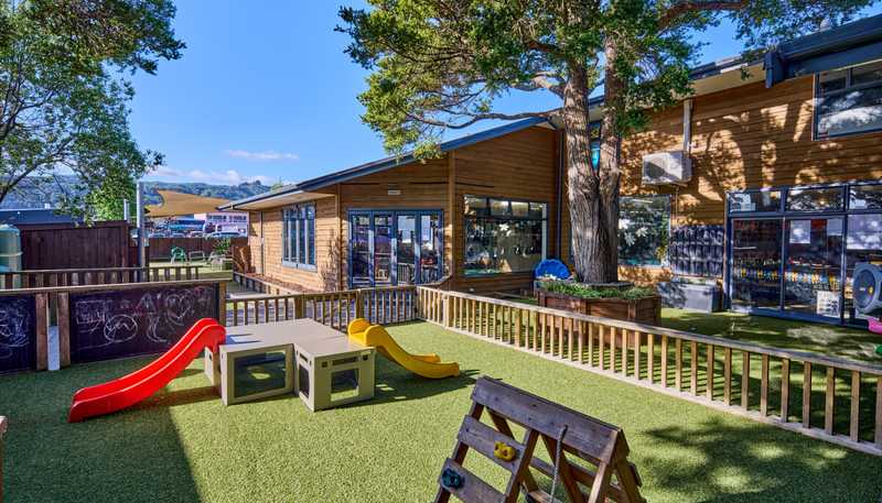 851-857 Fergusson Drive, Upper Hutt