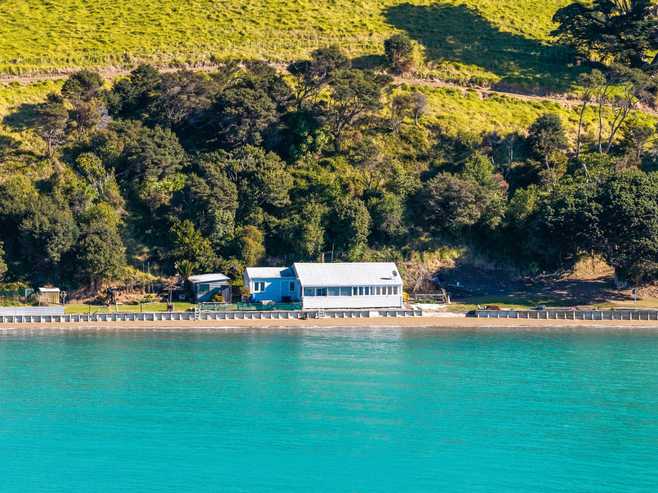 630 Gordons Road , Waiheke Island