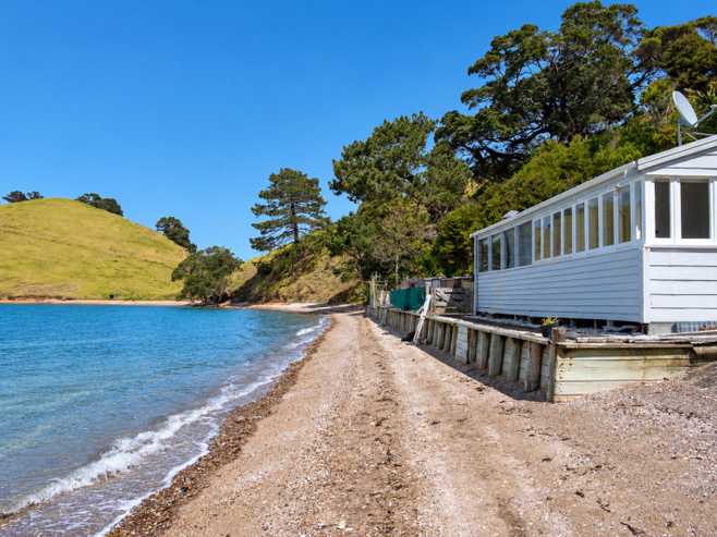 630 Gordons Road , Waiheke Island