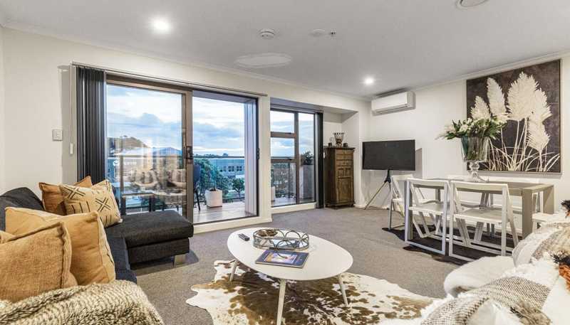 2L/83 New North Road, Eden Terrace