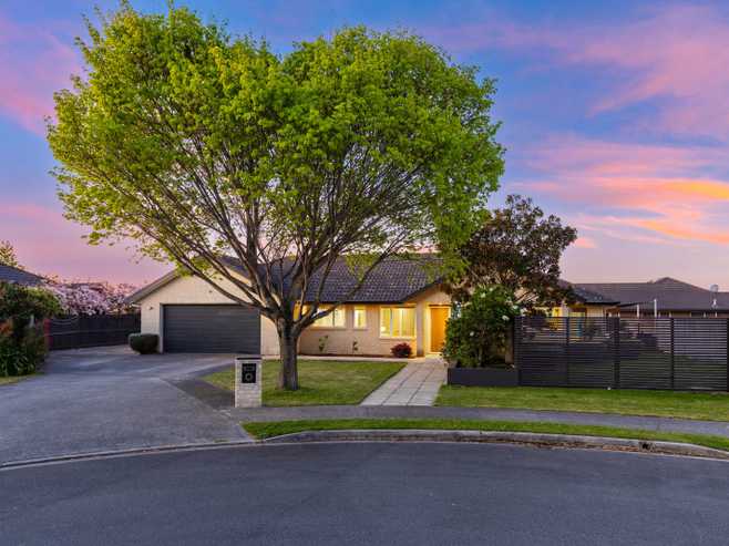 17 Puketea Place, Redwoodtown