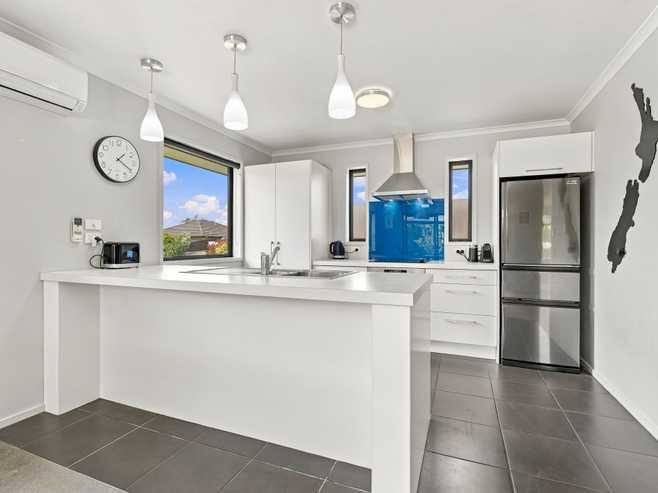 3 Michel Colombon Close, Maunu