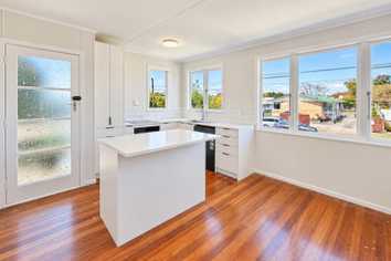 152 Pembroke Street, Westown