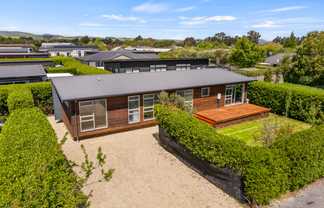 40 Burgundy Drive, Martinborough