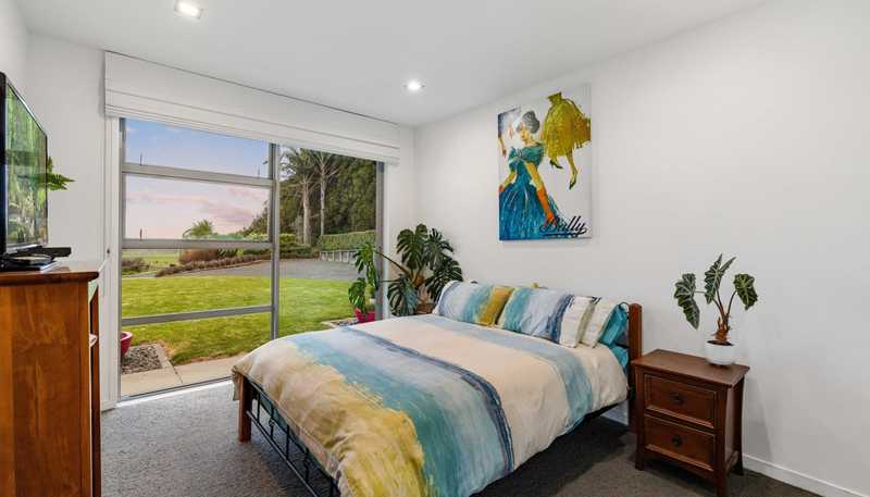 261C Walker Road East, Katikati