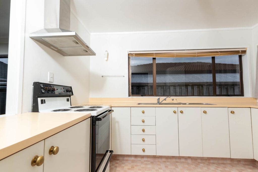 Great location and in very tidy 4