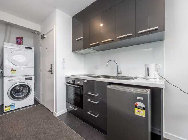1008B/8 Lakewood Court, Manukau