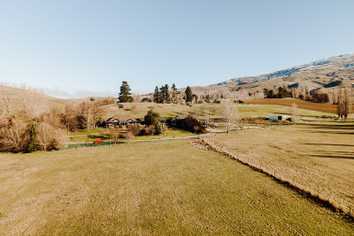 192 Heaney Road, Lowburn