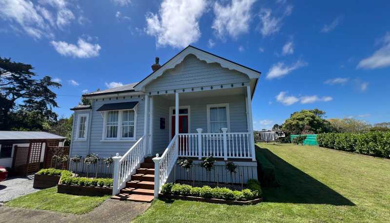 12 Hull Road, Waiuku