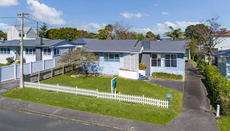 Unit 1/330 Rangatira Road, Beach Haven