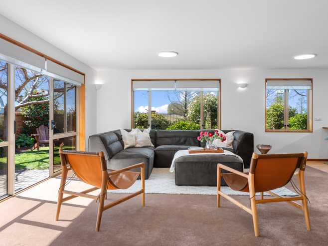 7 Oakmont Green, Shirley