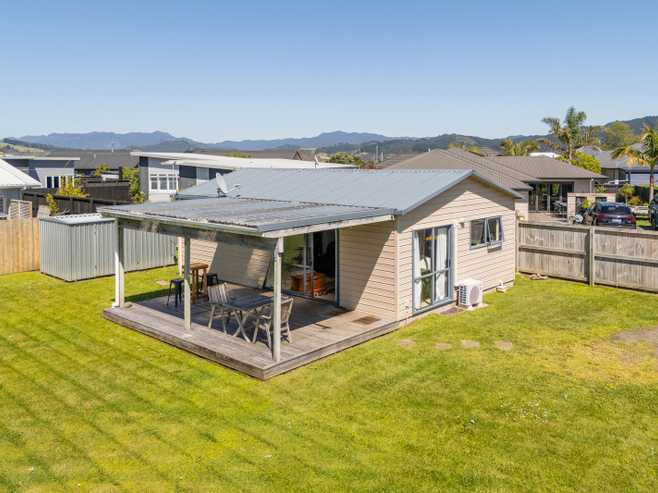 23 Park Lane, Whitianga