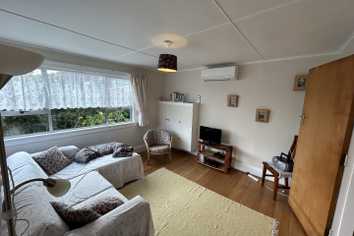 2/5 Joyce Cres, Greymouth