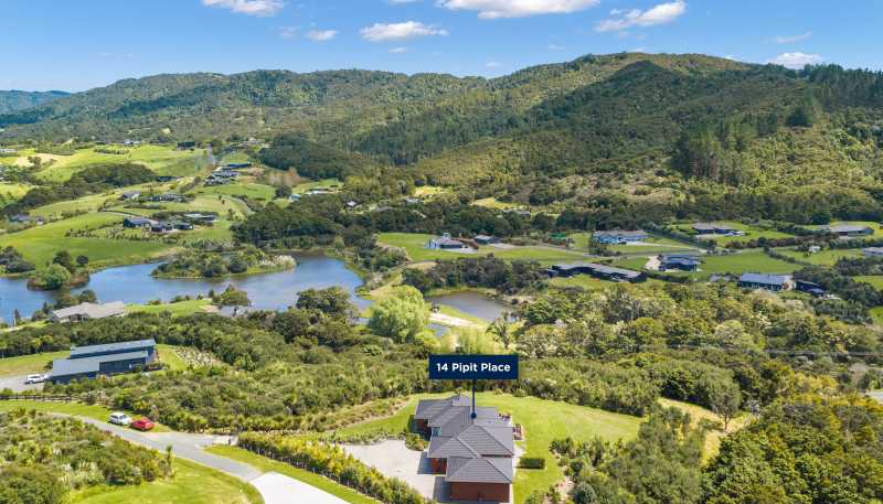 14 Pipit Place, Mangawhai Heads