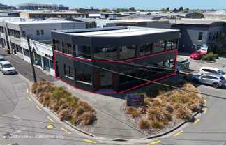 Character ground floor showroom and offices