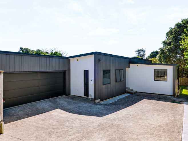 3A Pukaka Street, Strandon