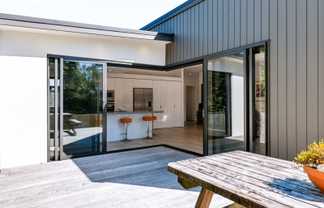 3A Pukaka Street, Strandon