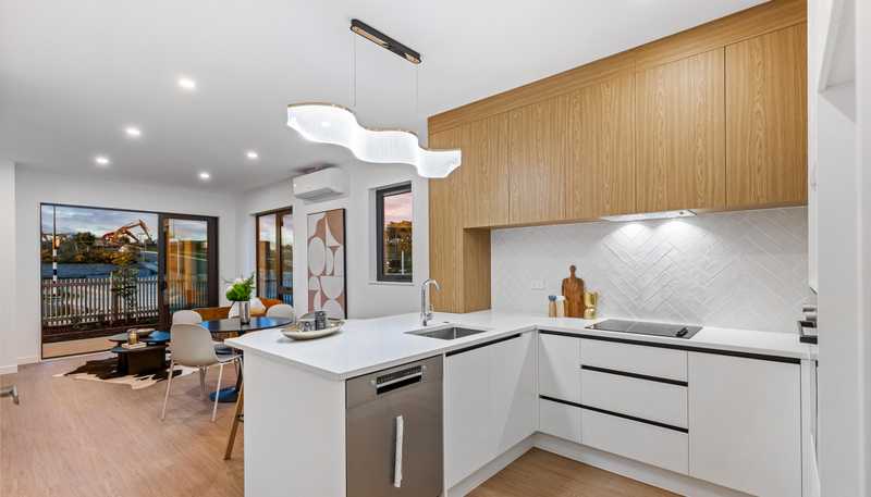 210 Henwood Road, Westgate