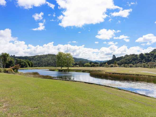 34 & 36 St Andrews Drive, Pauanui